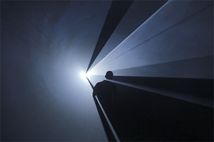 Anthony McCall, Serpentine Gallery